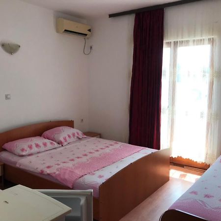 Rooms Ajllin Ulcinj Ngoại thất bức ảnh