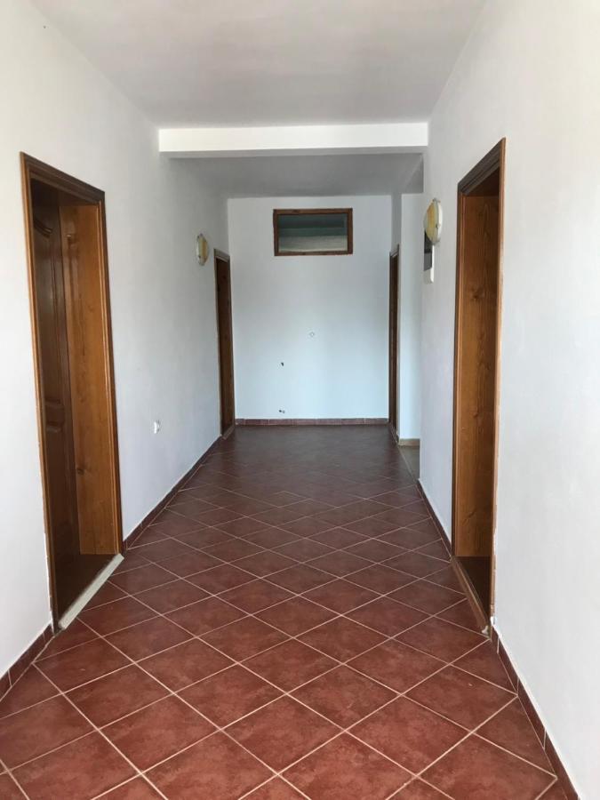 Rooms Ajllin Ulcinj Ngoại thất bức ảnh